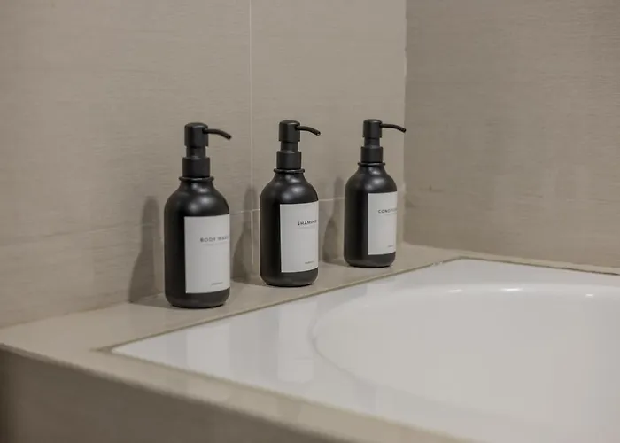 Uptown Luxe 2br With Bathtub Work And Relax In Bgc Apartamento