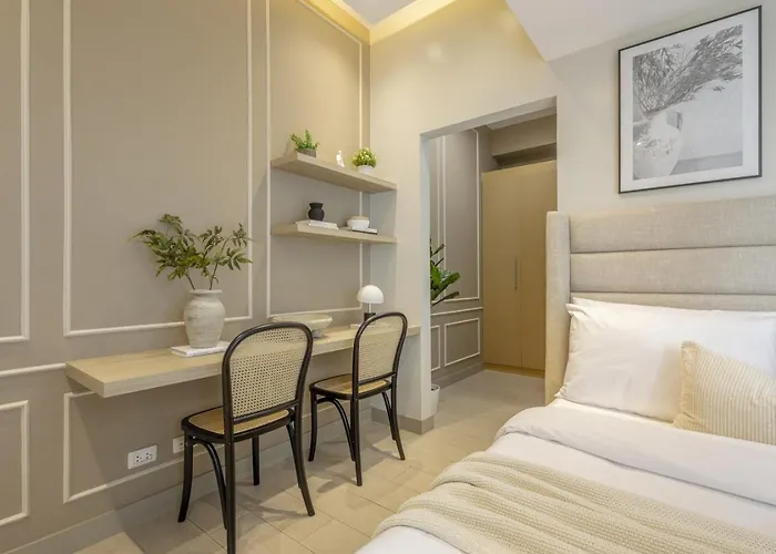 Uptown Luxe 2br With Bathtub Work And Relax In Bgc Manila