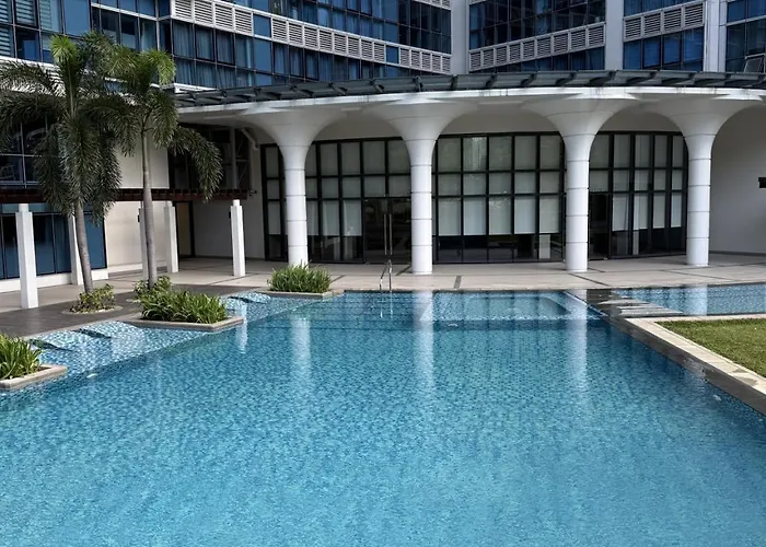 Uptown Luxe 2br With Bathtub Work And Relax In Bgc Manila