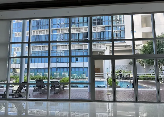 Uptown Luxe 2br With Bathtub Work And Relax In Bgc Manila